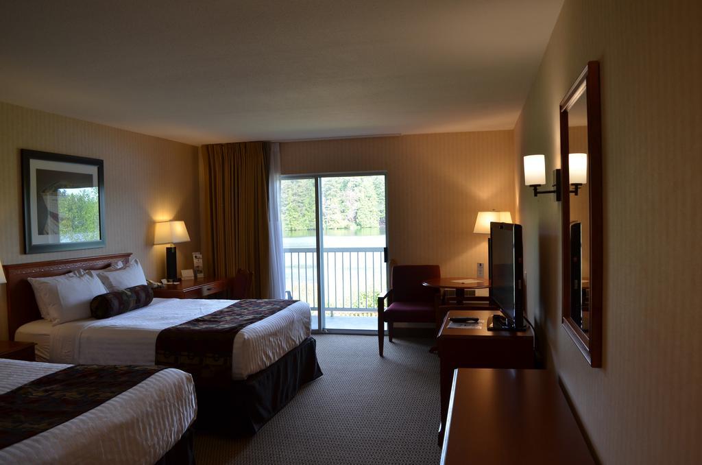 Inn On Long Lake Nanaimo Luaran gambar