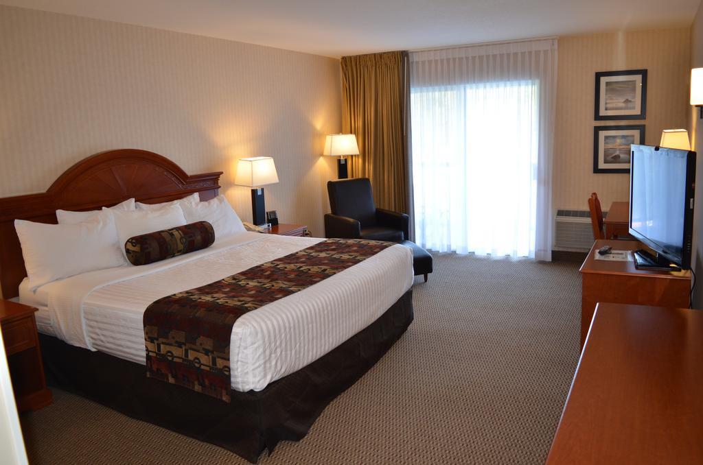 Inn On Long Lake Nanaimo Luaran gambar