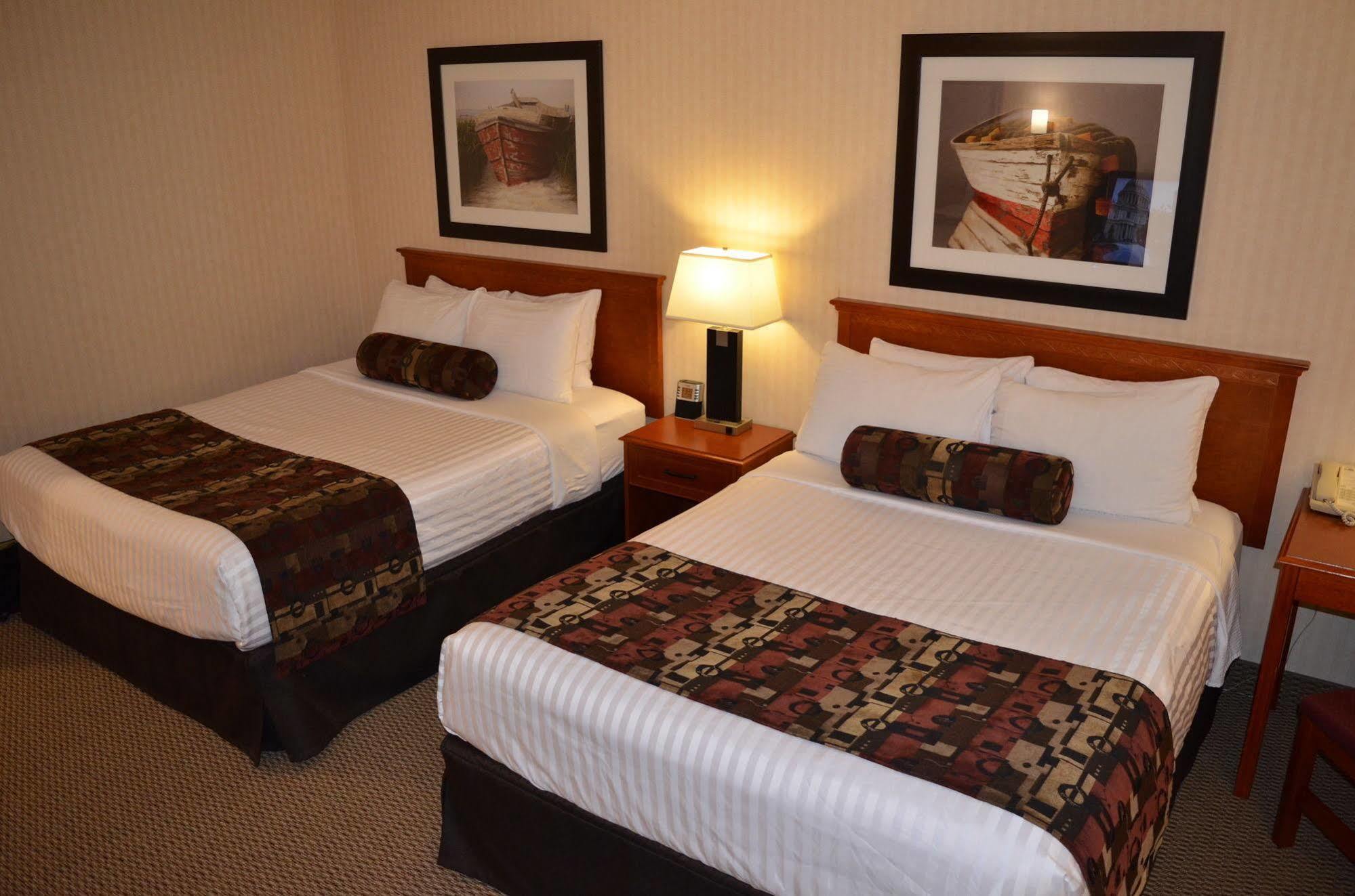 Inn On Long Lake Nanaimo Luaran gambar